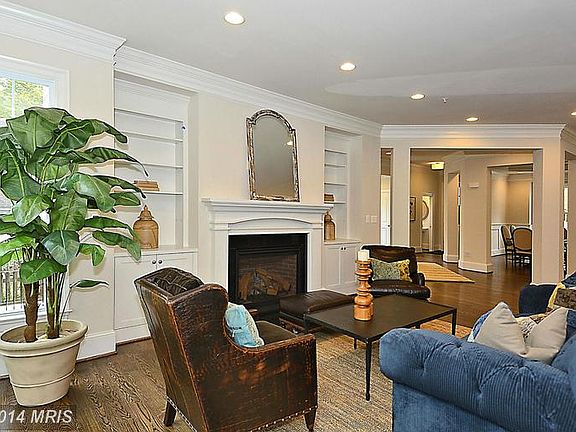 5th image of 5702 Lone Oak Dr