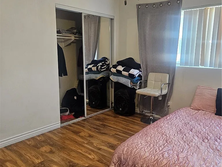 2546 E Park Ln — Photo 11