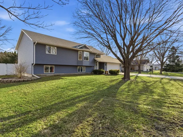 809 25th Ave SW, Willmar, MN 56201