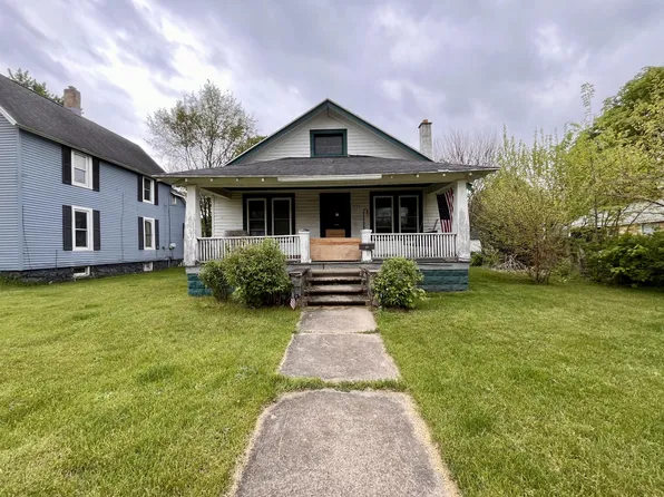 525 Main St, Dowagiac, MI 49047