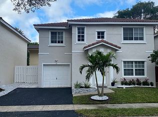 21 NW 110th Ave, Plantation, FL 33324