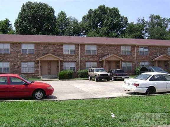 5th image of 140 Darlene Dr APT 3