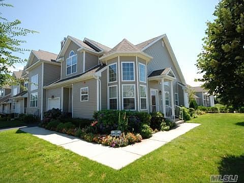 1st image of 35 Avery Ln