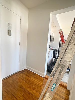 4th image of 613 E 16th St #3