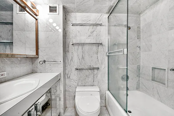 Rented by Vipler Realty | media 14