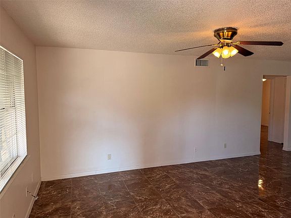 3rd image of 7406 Southgate Ln #A