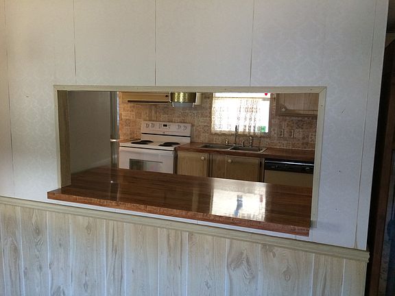 3rd image of 888 Tumbleweed Ln