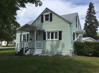 8 Kennedy Ct, Massena, NY 13662