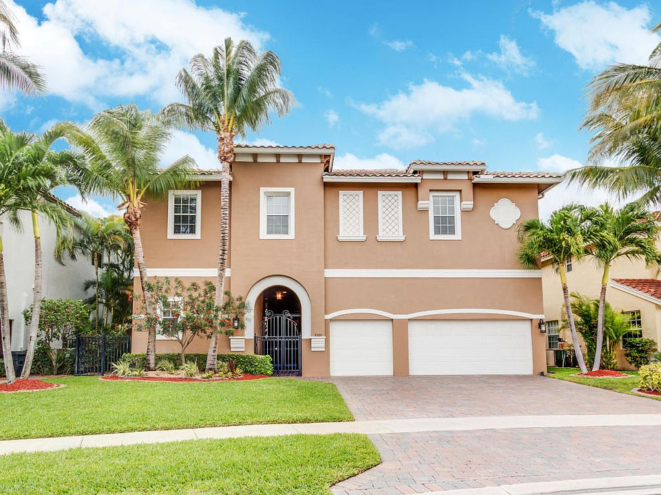 1st image of 9725 Coronado Lake Dr