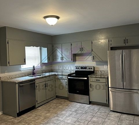 5th image of 4100 N Ocoee St #43