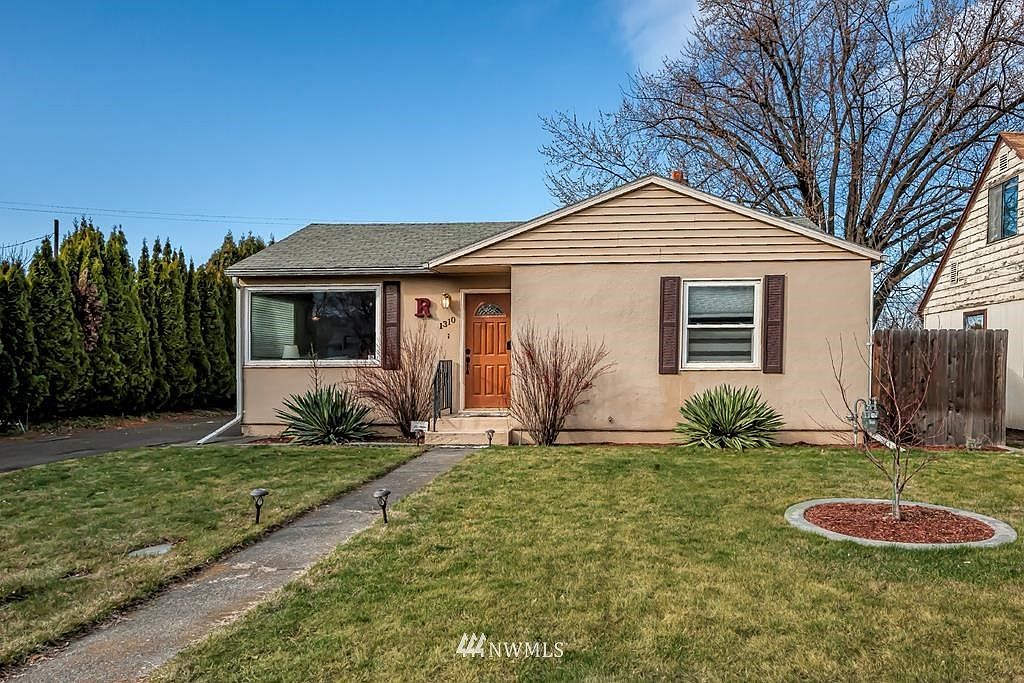 1310 Tillamook Street, Walla Walla, WA 99362 Zillow