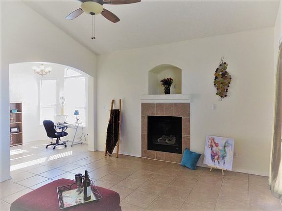 3rd image of 6099 Camden Lake St