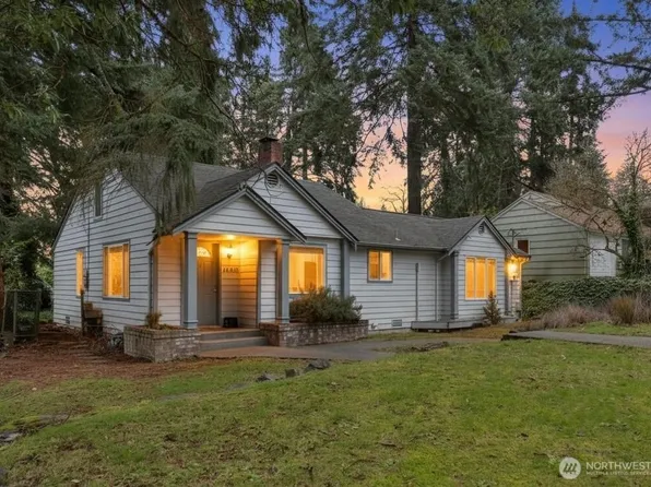 12818 8th Avenue NE, Seattle, WA 98125