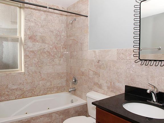 2nd image of 3437 W Belle Plaine Ave #1