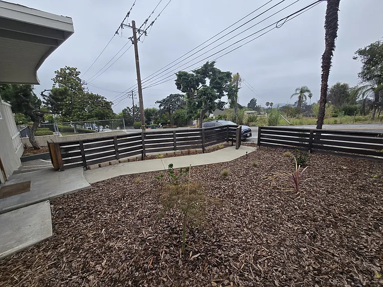 2688 Lake Ave — Photo 27
