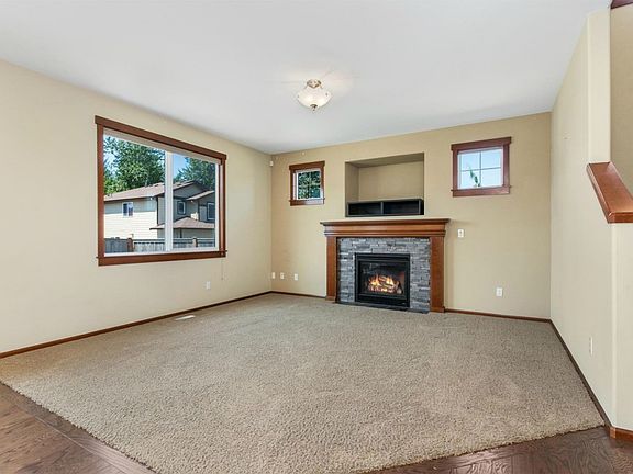 5th image of 3918 145th St SE