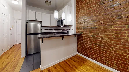 Rented by Bond New York