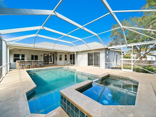 2598 SW National Circle, Port St Lucie, FL 34953