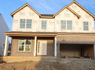 443 Crossing Ln, Dayton, OH 45449