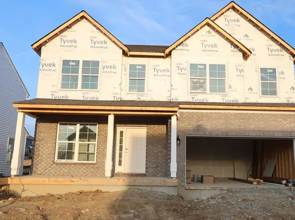 443 Crossing Ln, Dayton, OH 45449