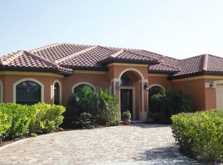 104 Albatross Rd, Rotonda West, FL 33947