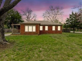 2836 E Mount Vernon Rd, Wichita, KS 67211