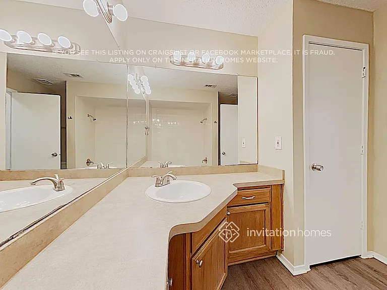 503 Thorn Wood Dr — Photo 14