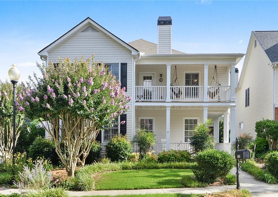 1st image of 737 Gardenside Cir SE