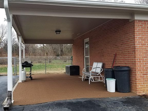 3rd image of 5453 Mitchell Dr