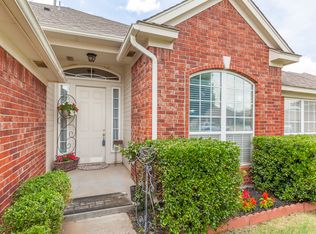 2917 Danielle Ter, Moore, OK 73160