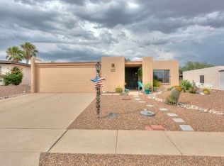 962 W Rio Altar, Green Valley, AZ 85614