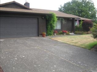 2944 NE Lynn Ct, McMinnville, OR 97128
