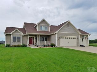 104 Hill Rose Ln, Jefferson, IA 50129