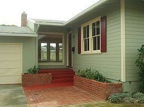 2nd image of 219 Camaritas Ave