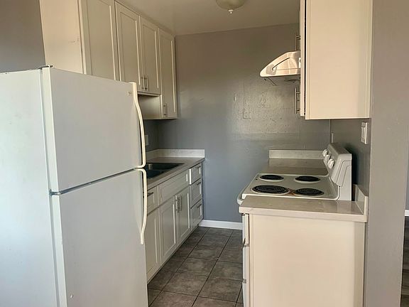 2nd image of 7629 Lockwood St #16