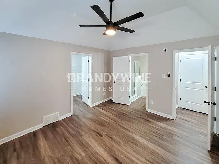 10242 Evening Hill Dr — Photo 15
