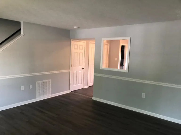 253 Waterford Ln — Photo 6