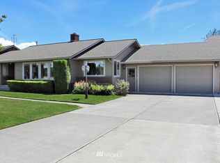 1254 SE 12th St, College Place, WA