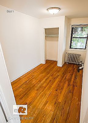 3rd image of 221 E 35th St APT 4ER