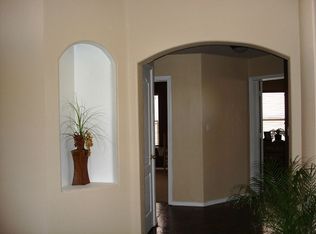 6340 Calle Tesoro NW, Albuquerque, NM 87114