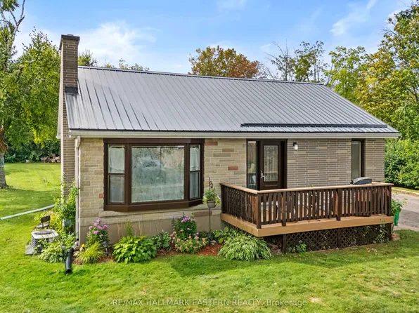 917 Webber Ave, Peterborough, ON K9J 5X9