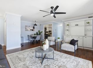 Covent Gardens Condo, Falls Church, VA 22046