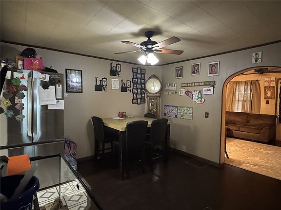 5th image of 305 Gemmell Rd