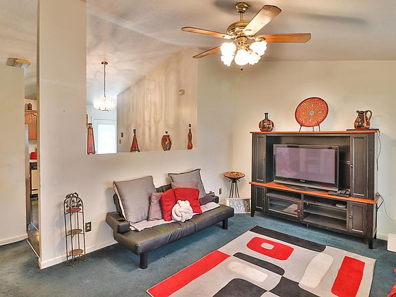 5th image of 4266 Larigo Dr