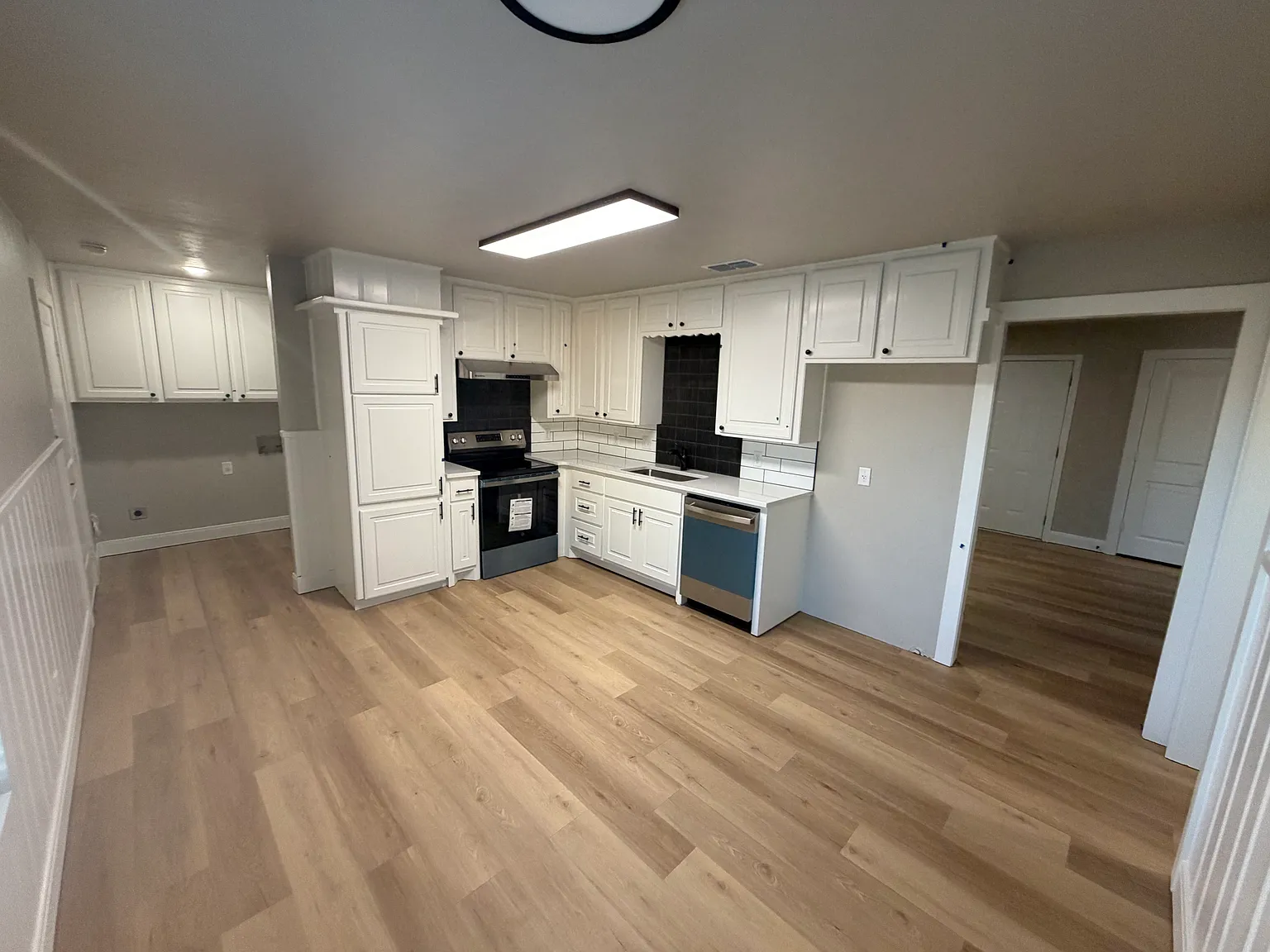 4 bed, 1563 sqft, $1,600 — Photo 3