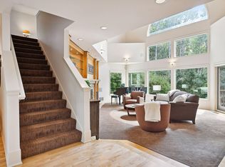 14735 Oakways Ct, Wayzata, MN 55391