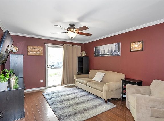 3rd image of 48 N Park Ave APT 5