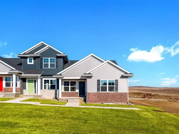 623 Catherine Dr, Tiffin, IA