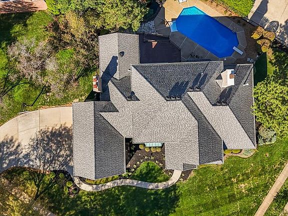 3rd image of 2105 Brook Hill Ridge Dr