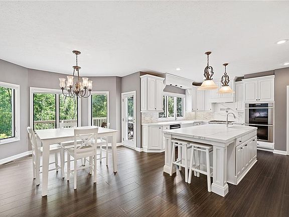 2nd image of 37323 Cherrybank Dr